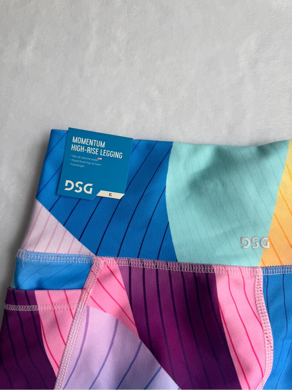 DSG Girls Momentum High Rise Leggings Digital Daydream Multi NWT XL - Picture 3 of 6